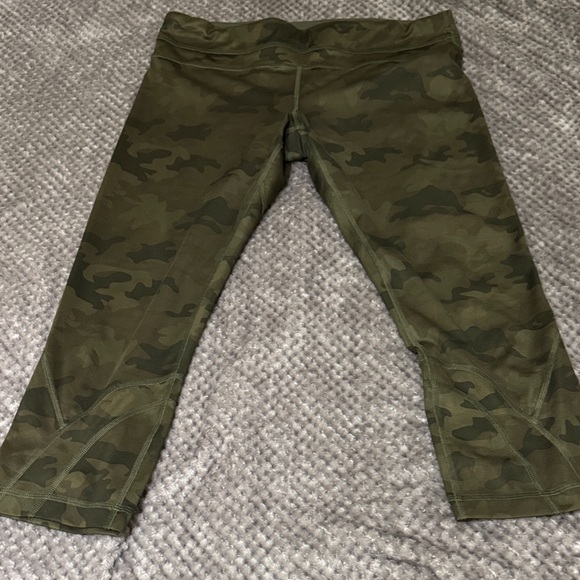 lululemon athletica Pants - Lululemon  Olive Camo Active Leggings